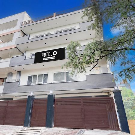 Super Hotel O Sector 43 Gurgaon Luaran gambar