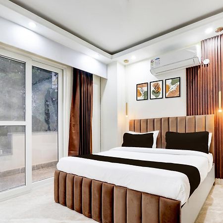 Super Hotel O Sector 43 Gurgaon Luaran gambar