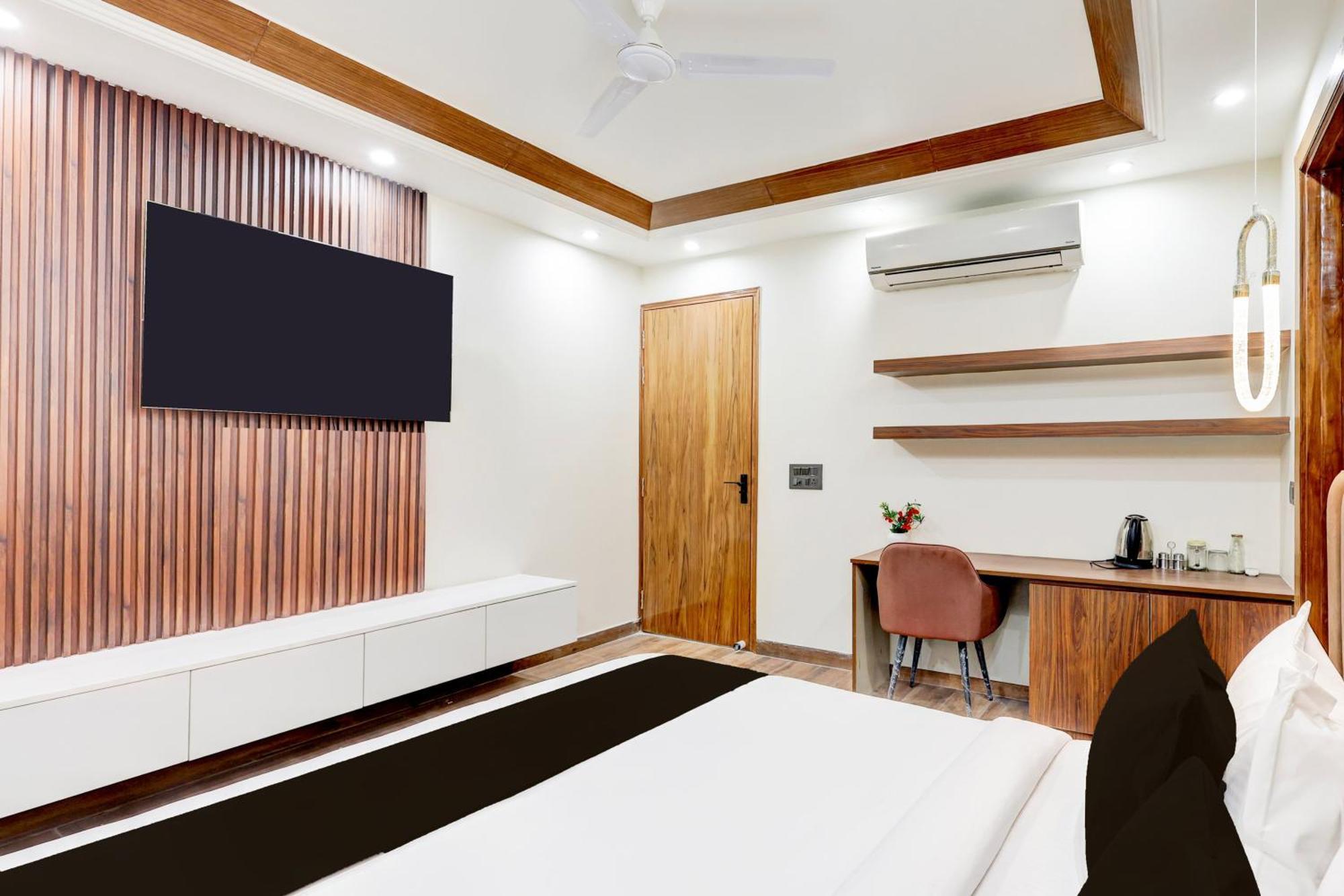 Super Hotel O Sector 43 Gurgaon Luaran gambar