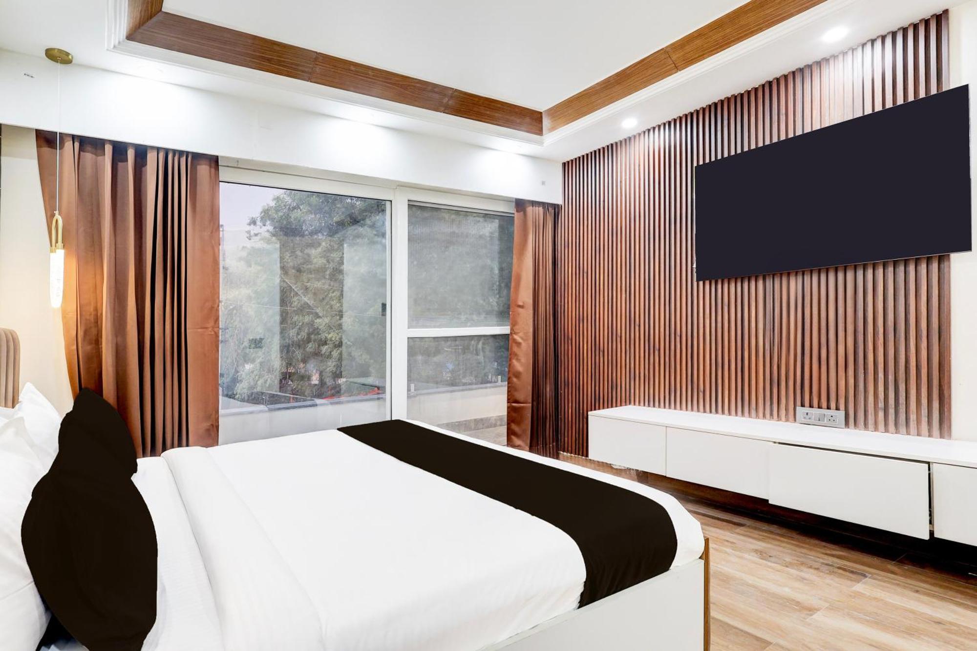 Super Hotel O Sector 43 Gurgaon Luaran gambar